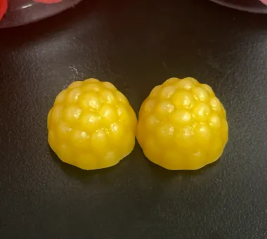 Golden gummy samples for 500 mg apple cider vinegar gummy product development