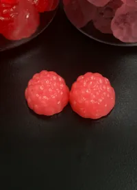 Red berry gummy samples for an elderberry vitamin C and zinc combination development project