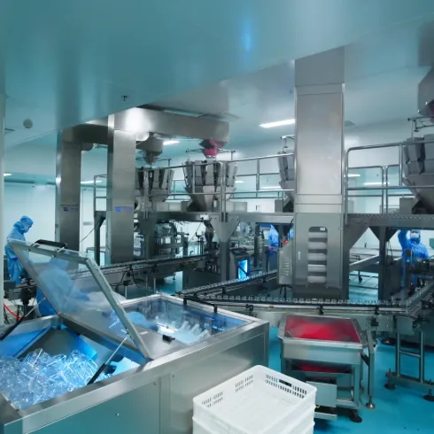 Automated gummy manufacturing equipment in a Class 100,000 cleanroom workshop, supporting hygienic production of private label mushroom gummies at SUCOTOND.