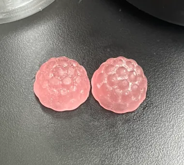 Pink vitamin B12 gummies for a 500 mcg vegan methylcobalamin formula